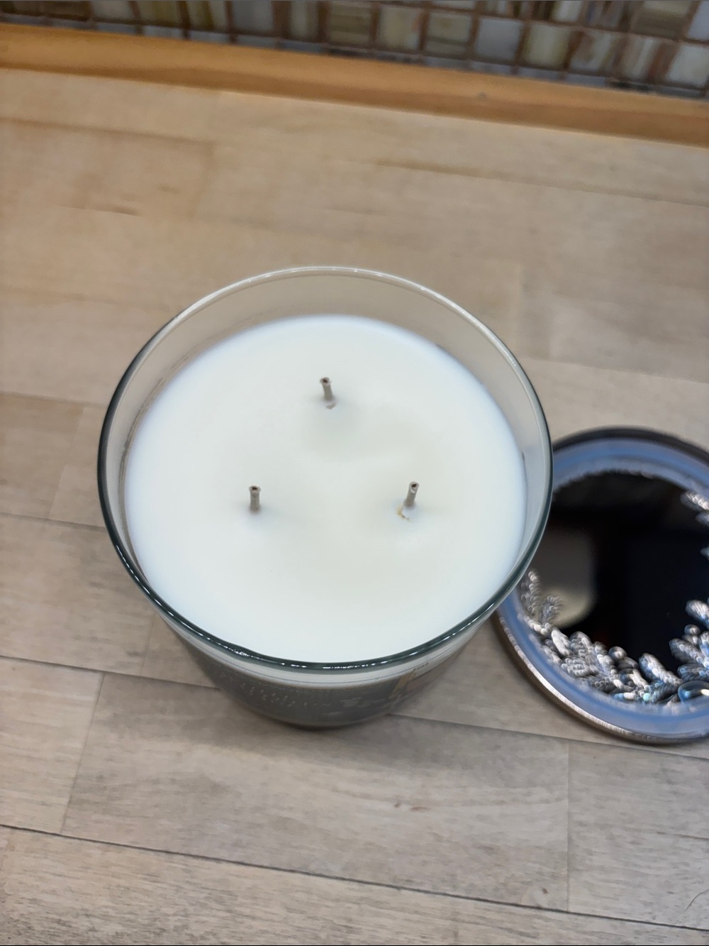 Bath & Body Works White Eucalyptus & Sage Candle - Green, White, Gold - Picture 3 of 4